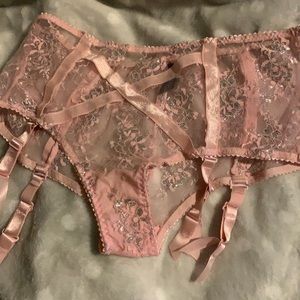 Sexy Little Things- Victoria’s Secret